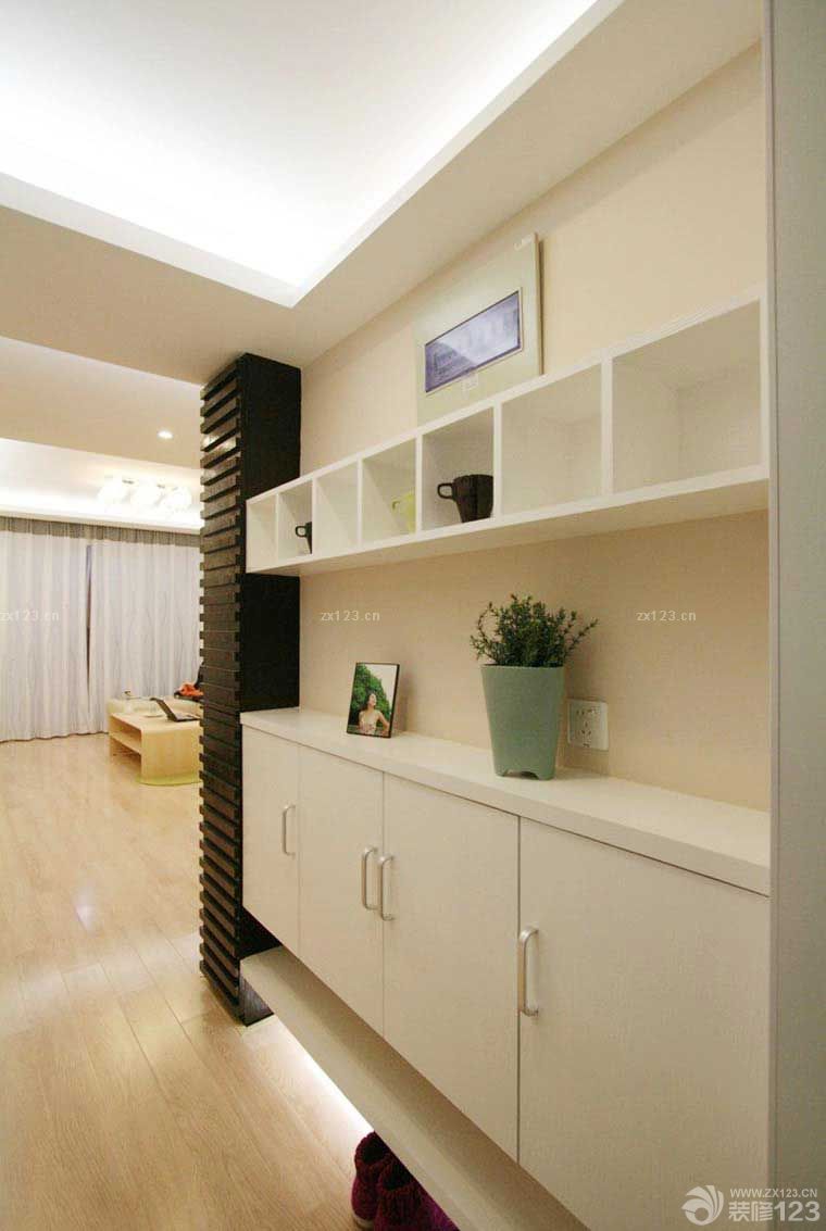 2025经典玄关鞋柜展示架设计装修效果图