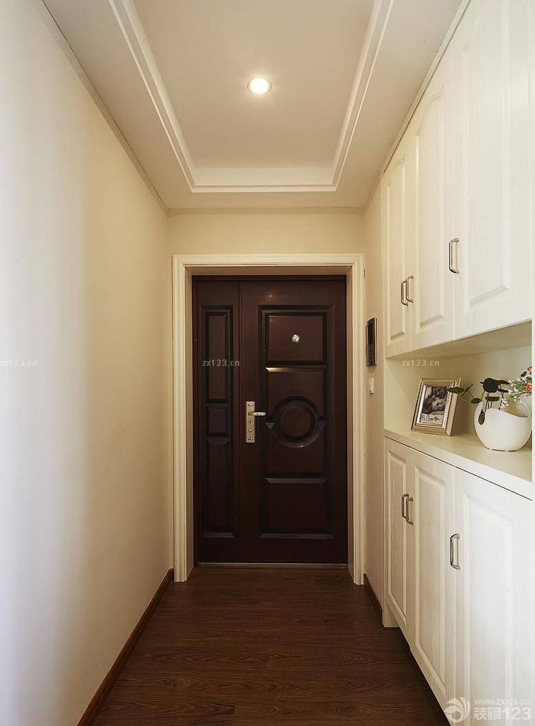 95平房屋一进门鞋柜装修效果图大全