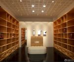 商场鞋柜展示柜装修效果图2025款