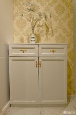 入户多功能鞋柜装修效果图2025新春