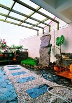 古典中式阳台种花装修效果图欣赏