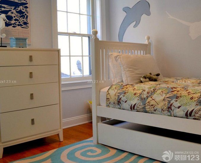 2025美式风格家装90后女生卧室装修图片