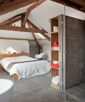 最新90平带平顶阁楼小户型卧室生态木吊顶设计效果图