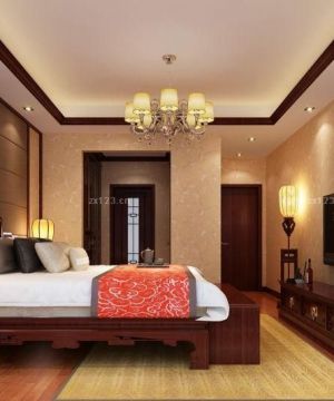 最新140平米中式卧室暗花壁纸装修效果图欣赏