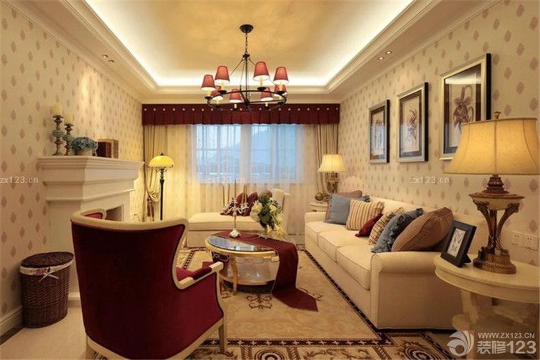 2025最新田园客厅布艺沙发装修效果图