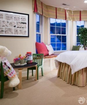 最新美式别墅室内90后女生卧室设计飘窗装修效果图大全