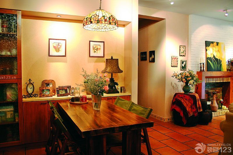 2025简约美式餐桌椅子装修效果图大全