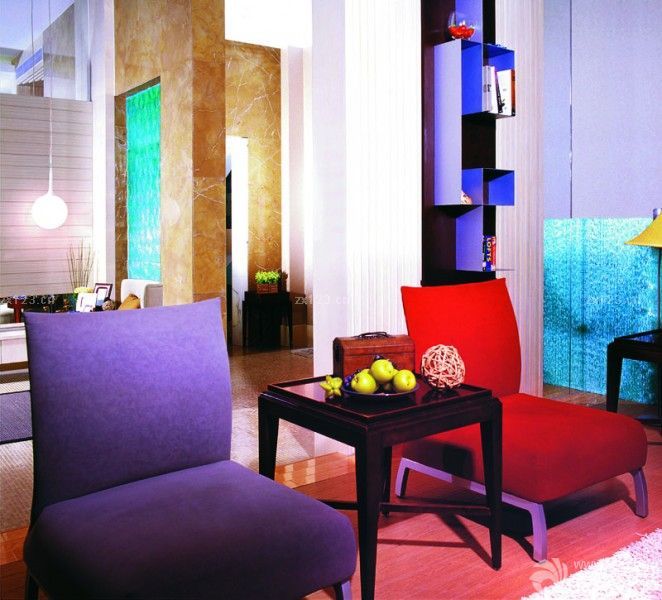 现代时尚家装客厅沙发颜色搭配装修图片