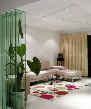 现代家装客厅地毯装修效果图欣赏