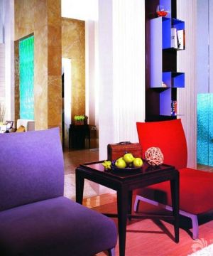 现代时尚家装客厅沙发颜色搭配装修图片