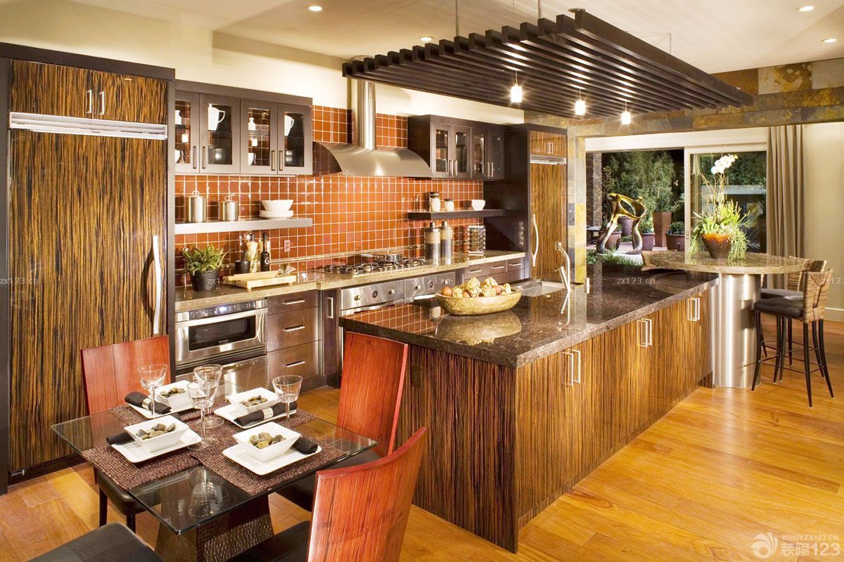 2025小户型别墅厨房装修效果图片