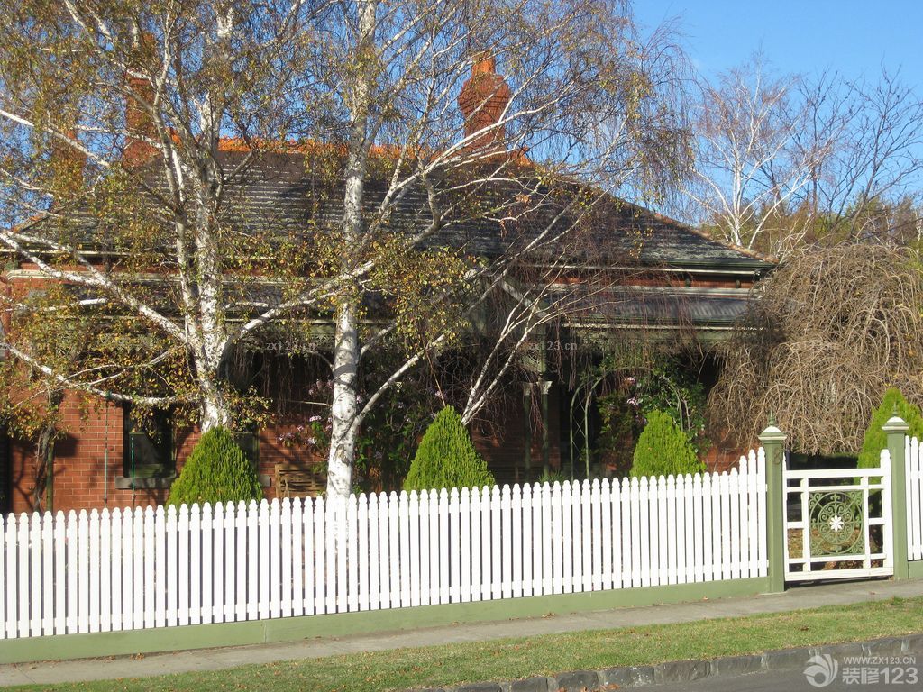 2025经典别墅围墙大门设计图片