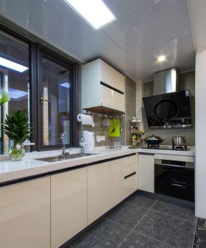 现代风格小户型家装厨房设计效果图欣赏