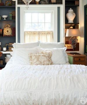最新65平小户型美式卧室装修效果图欣赏