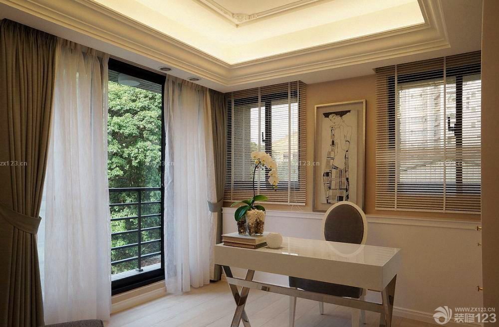 2025简欧书房百叶窗帘装修效果图片欣赏