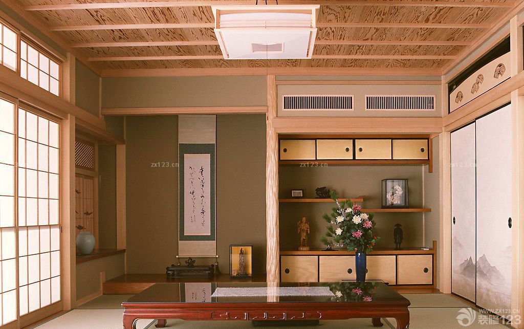 特色日式小户型书房设计装修图片