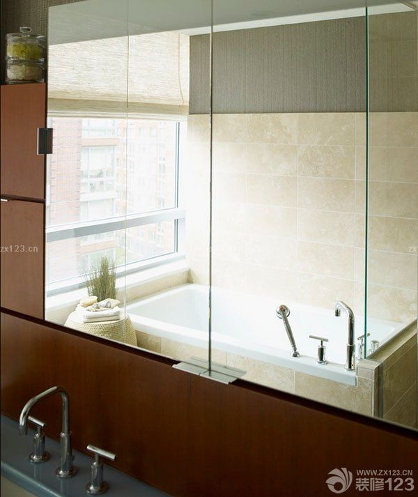 2025卫生间玻璃隔断装修效果图片大全