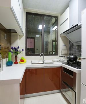 2023小户型装修风格厨房窗户设计效果图片