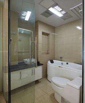 最新100平米两居室卫生间装修效果图