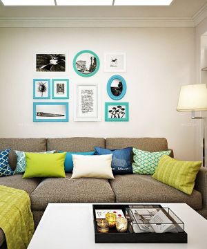 简约小面积客厅沙发背景墙装修效果图片