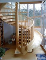 现代时尚别墅楼梯设计装修效果图