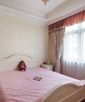 最新欧式田园风格女孩温馨卧室图片
