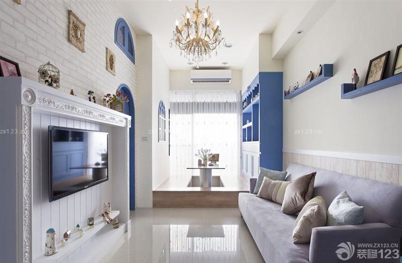 地中海风格客厅榻榻米装修效果图