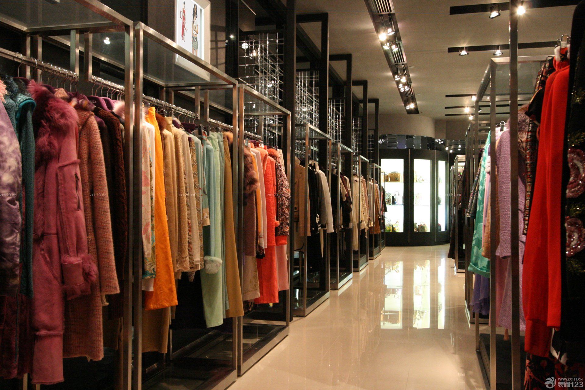 2025最新服装店过道吊顶装修效果图