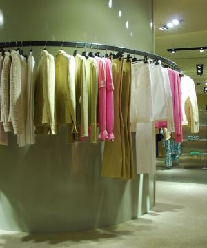 小服装店室内装修设计图2025图片