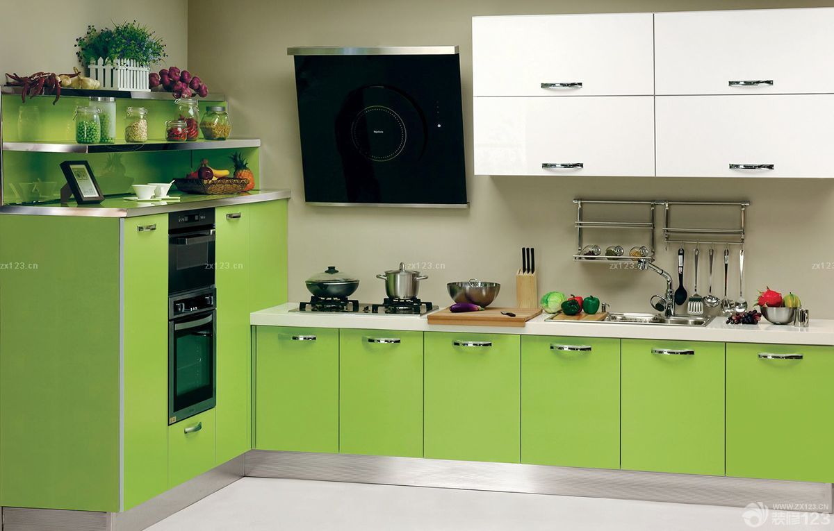 精美厨房绿色橱柜装修效果图大全2023图片