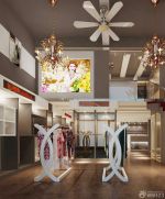 2025特色服装店挂衣架装修效果图片