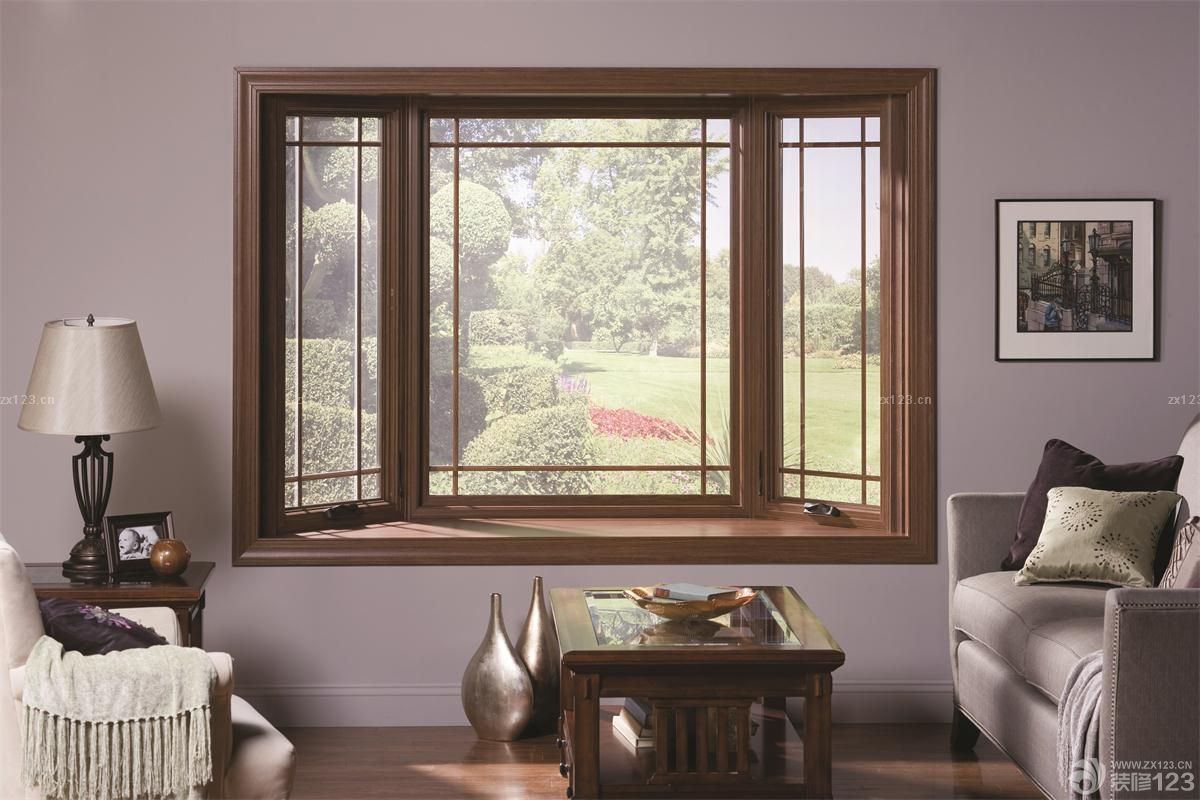 精致山区别墅飘窗装修效果图欣赏2025图片大全