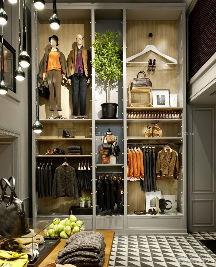 服装店内衣柜装修图片 