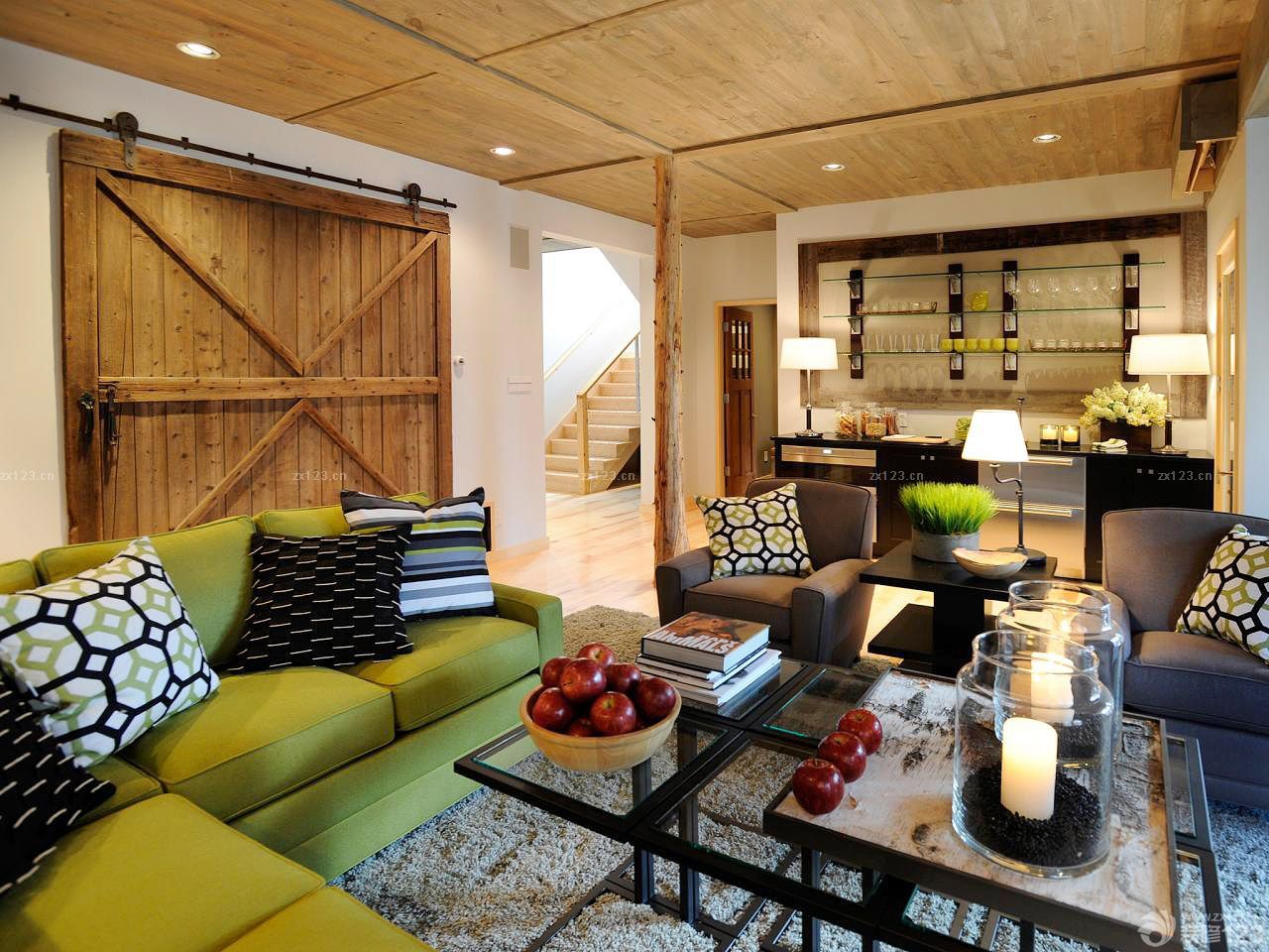 小户型跃层房子木质吊顶装修效果图大全2025图片