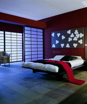 现代日式卧室床头背景墙装修效果图片