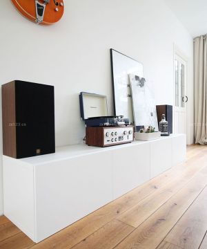 简约进门玄关白色鞋柜装修效果图2025图片大全