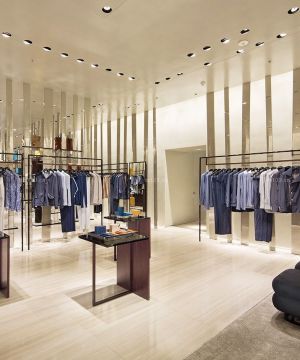 时尚服装店隔断设计装修效果图片大全2025 