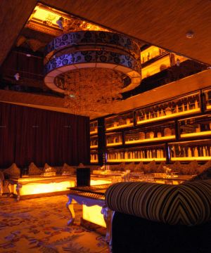 2025最新ktv包厢吊灯装修效果图片