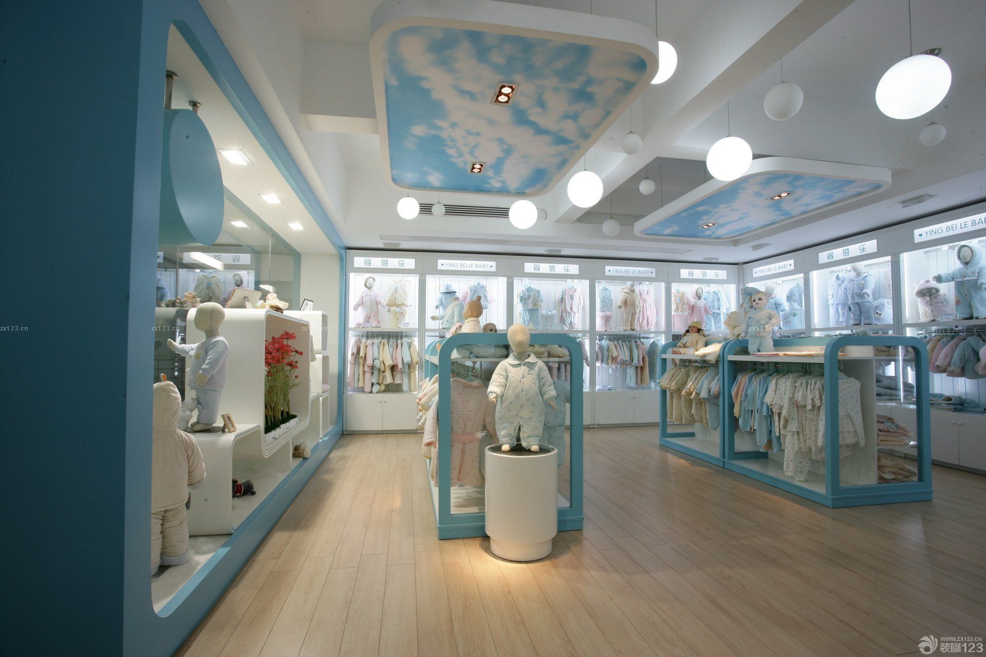 2025服装店室内橱窗陈列装修效果图图片 