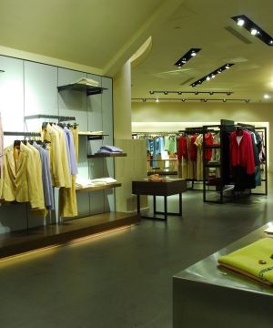 2025服装店室内女装装修效果图图片 
