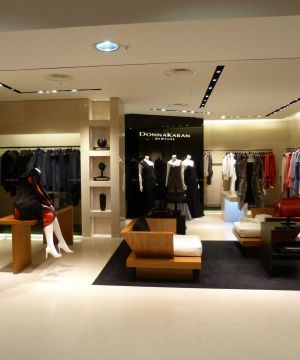 2025现代风格中老年服装店室内装修效果图