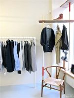 2025精品服装店挂衣架装修效果图片