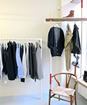 2025精品服装店挂衣架装修效果图片