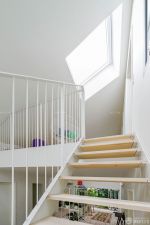 北欧风格楼梯设计装修效果图片