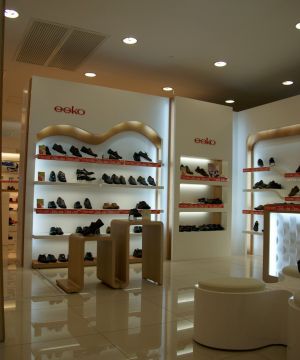 2025普通鞋店换鞋凳装修效果图片