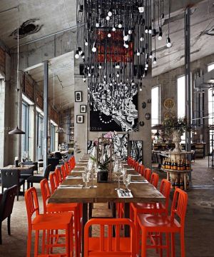 创意工业loft风格酒吧木质吧台装修效果图片