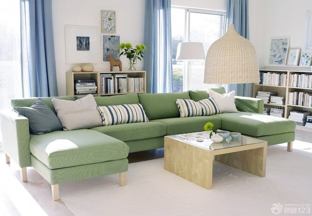 2025客厅蓝色窗帘装修效果图片大全