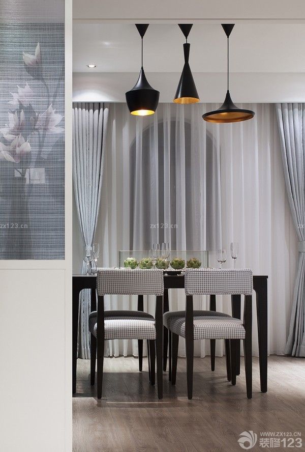 餐厅装修设计灰色窗帘效果图片