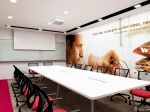最新公司会议室背景墙装修效果图片