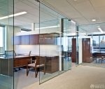 最新高层写字楼设计室内玻璃门装修效果图片